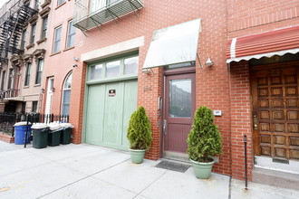 264 Degraw St in Brooklyn, NY - Building Photo - Building Photo