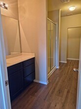 15201 Bullbrier Rd in Austin, TX - Foto de edificio - Building Photo