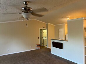 434 Ivy Glen Dr in Winston-Salem, NC - Foto de edificio - Building Photo