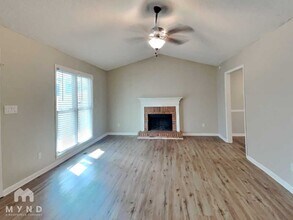 3610 Spring Leaf Ln in Acworth, GA - Building Photo - Building Photo