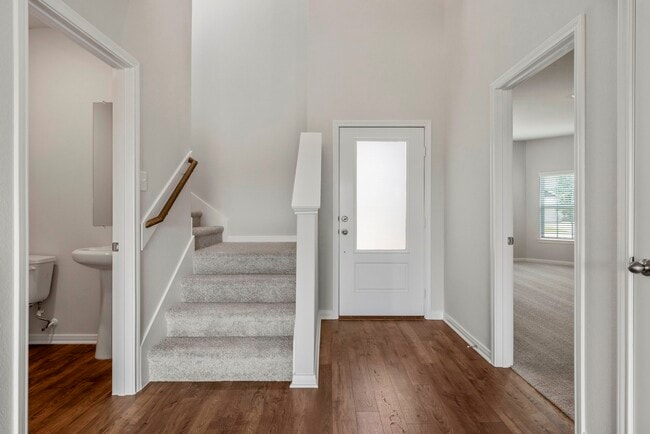 10377 Red Cardinal Dr in Cleveland, TX - Building Photo - Building Photo