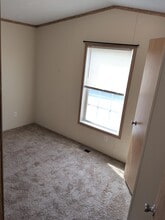 27 Krista Ln in Castleton, NY - Building Photo - Building Photo
