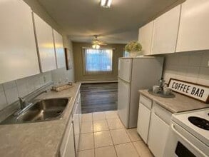 Aspen Lane Apartments in Stettler, AB - Building Photo - Building Photo