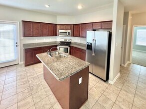 10 Green Hills Dr in Oakland, TN - Building Photo - Building Photo