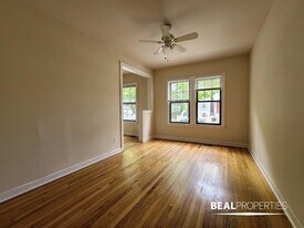 3002 N Racine Ave in Chicago, IL - Building Photo