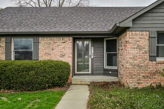 1108 Redwood Dr in Brownsburg, IN - Building Photo - Building Photo
