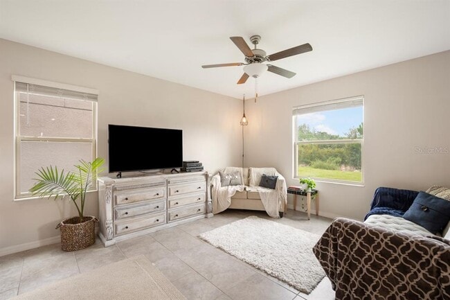 4244 Unbridled Song Dr in Sun City Center, FL - Building Photo - Building Photo
