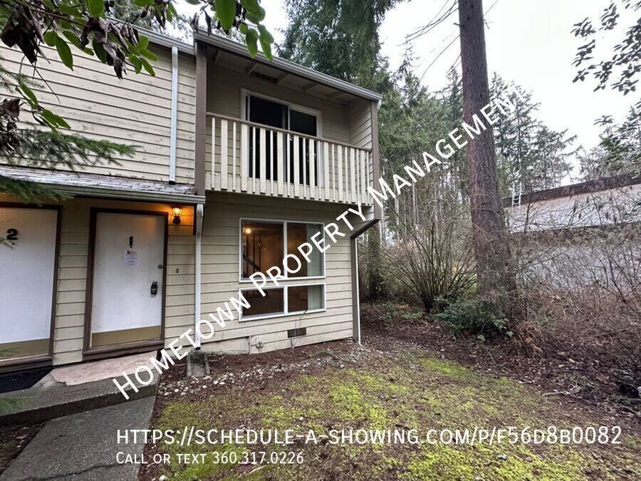 7242 20th Ave SE in Lacey, WA - Building Photo