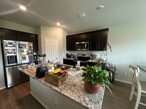 11424 Patera St in Lorena, TX - Building Photo - Building Photo