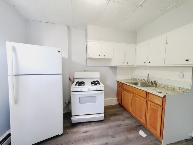 70 Martin Luther King Jr Dr, Unit 2