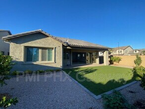 2353 E Athena Ave in Gilbert, AZ - Building Photo - Building Photo