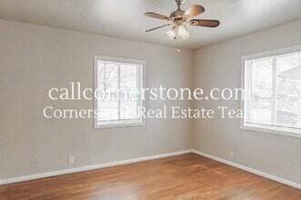 1223 Rockwood Ave in Colorado Springs, CO - Foto de edificio - Building Photo