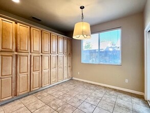 1732 Hiawatha Dr in Roseville, CA - Building Photo - Building Photo