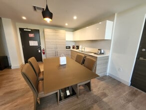 777 N Ocean Dr in Hollywood, FL - Building Photo - Building Photo