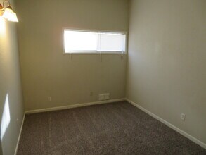 4420 44th St in Lubbock, TX - Building Photo - Building Photo