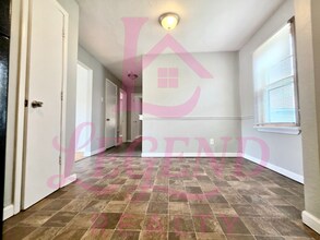 6214 Jefferson Ave in Berkeley, MO - Building Photo - Building Photo