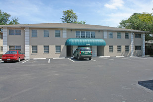 Citadel Apartments of Sarasota in Sarasota, FL - Building Photo