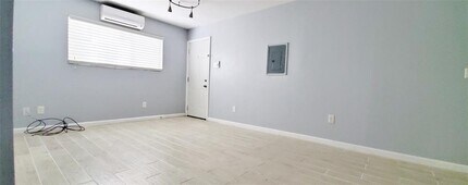 1607 Welch St-Unit -5 in Houston, TX - Building Photo - Building Photo
