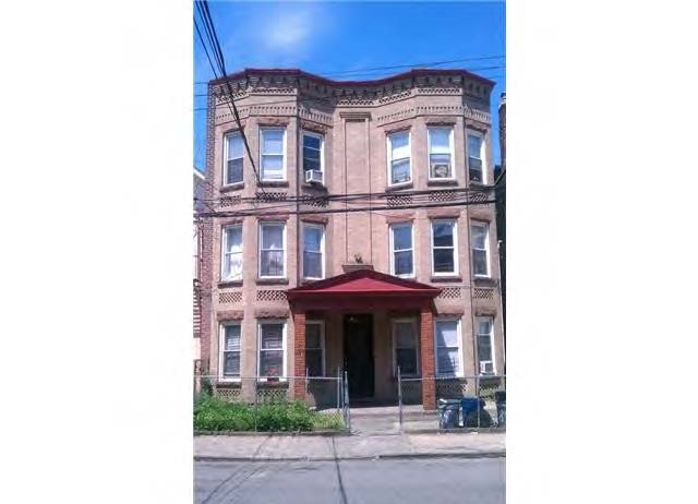 189 Buena Vista Ave in Yonkers, NY - Foto de edificio
