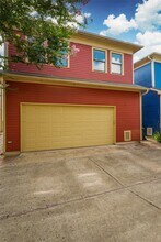 1301 W 25th St in Houston, TX - Building Photo - Building Photo