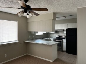 3872 Honeysuckle Ln in San Angelo, TX - Building Photo - Building Photo