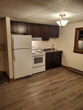 7140 Behler Rd, Unit A in New Tripoli, PA - Building Photo - Building Photo