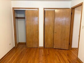 2611 W Logan Blvd, Unit 1S in Chicago, IL - Foto de edificio - Building Photo