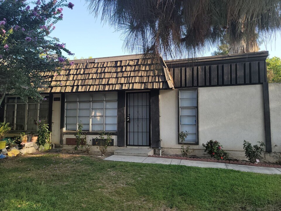 3608 Sampson Ct in Bakersfield, CA - Building Photo