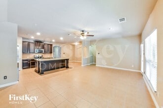 649 Bent Oak Dr in Fort Worth, TX - Foto de edificio - Building Photo