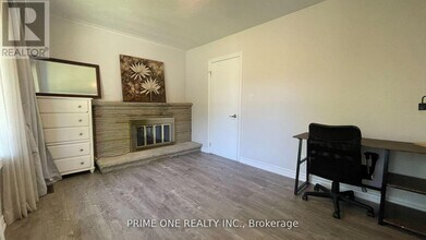 164 Meadowvale Rd in Toronto, ON - Building Photo - Building Photo