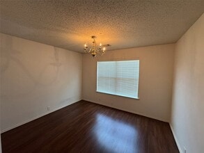 111 Pinecrest Dr in Seagoville, TX - Building Photo - Building Photo