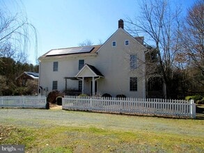 8355 Broad Neck Rd in Chestertown, MD - Building Photo - Building Photo