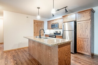 The Sands Luxury Apartments in Tomah, WI - Building Photo - Interior Photo