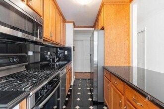 1641 3rd Ave in New York, NY - Building Photo - Building Photo