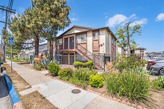 2481 Ulric St in San Diego, CA - Building Photo - Primary Photo