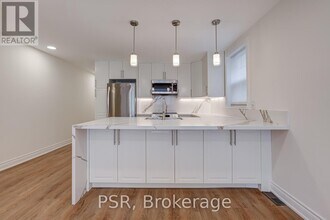 110 Braemar Ave in Toronto, ON - Building Photo - Building Photo