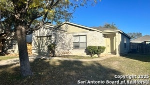 3510 Bottomless Lake in San Antonio, TX - Foto de edificio - Building Photo