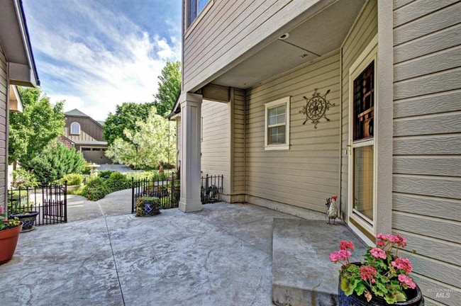 2579 E Summer Dawn St in Meridian, ID - Building Photo - Building Photo