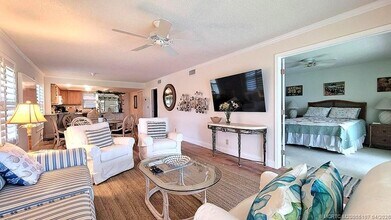 911 SW South River Dr in Stuart, FL - Building Photo - Building Photo