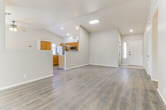1623 E Oakland St in Chandler, AZ - Building Photo - Building Photo