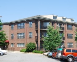 Intown Apartments & Lofts in Atlanta, GA - Foto de edificio