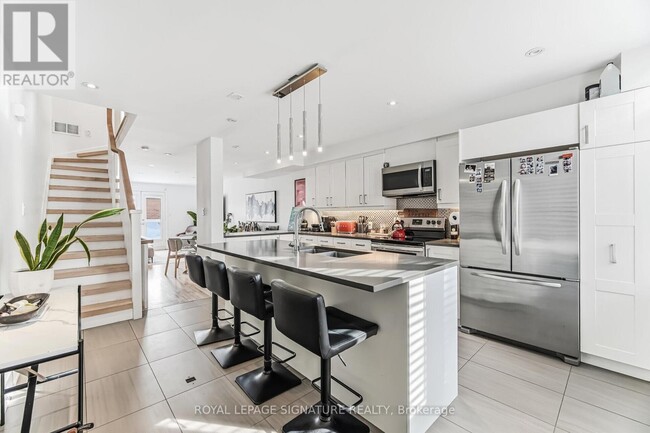 12 Sudbury St in Toronto, ON - Building Photo - Building Photo