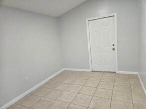 801 Washington St, Unit B in Cocoa, FL - Building Photo - Building Photo