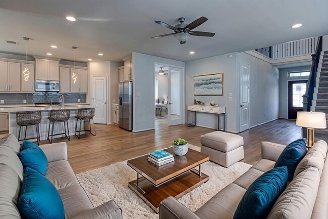 125 Rangel Dr in Liberty Hill, TX - Building Photo - Building Photo