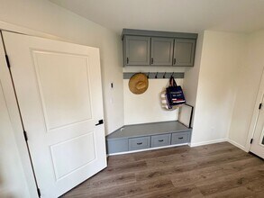 831 Caspers St in Edmonds, WA - Building Photo - Building Photo