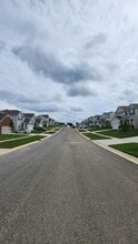 175 Ardmore Crossing Dr in Shelbyville, KY - Building Photo - Building Photo