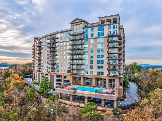 2950 Mt Wilkinson Pkwy SE
