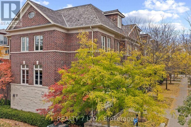 44 Furrow Lane in Toronto, ON - Building Photo - Building Photo