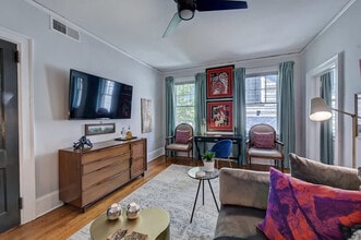 518 Lamar Ave in Charlotte, NC - Foto de edificio - Building Photo