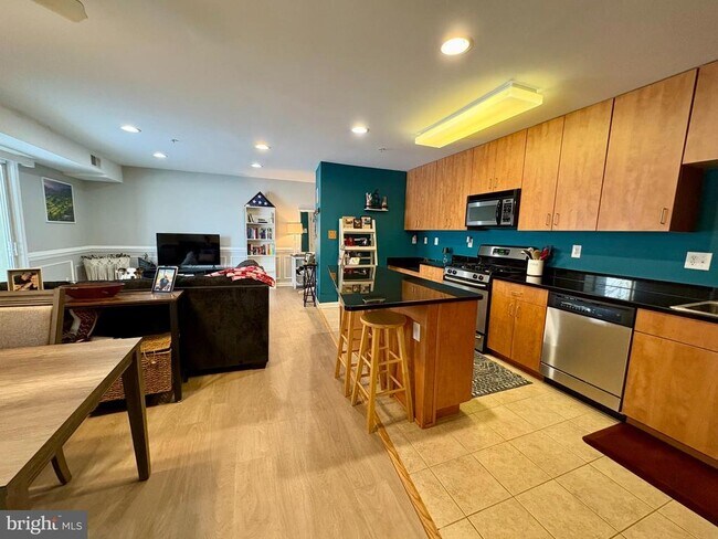 1101 Primrose Ct in Annapolis, MD - Building Photo - Building Photo